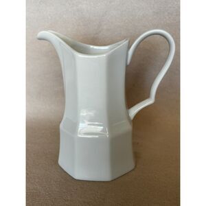 Vintage Savoir Vivre Maison Blanche fine china white creamer jug